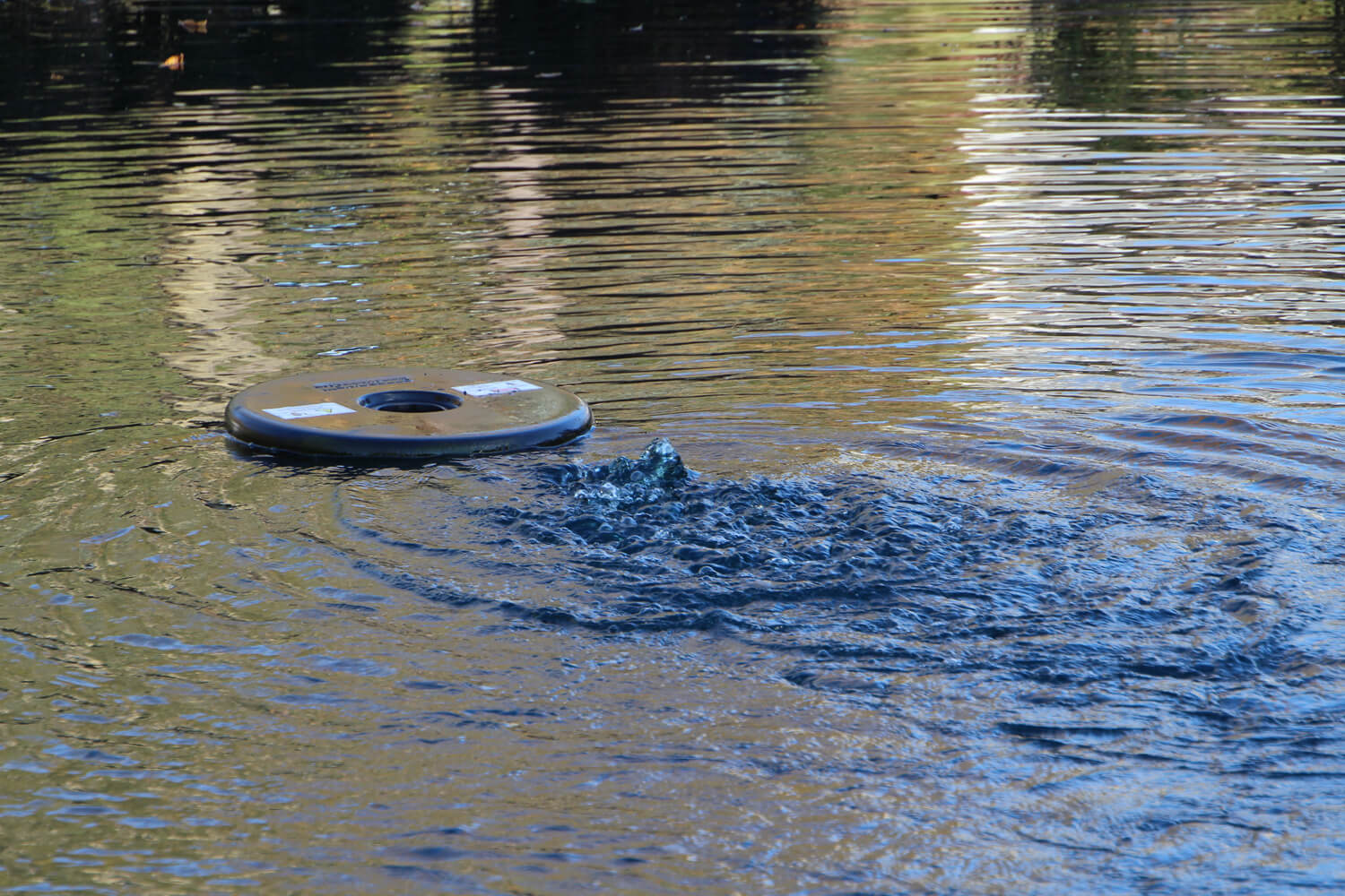 Otterbine lake dam aeration